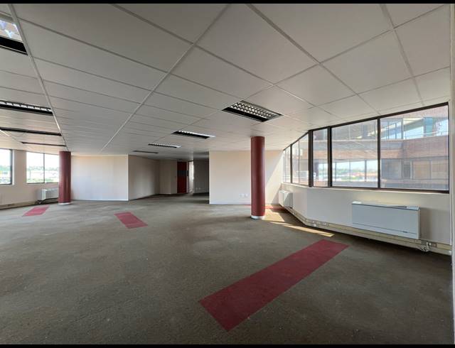 878M² OFFICE TO LET IN CENTURION CENTRAL